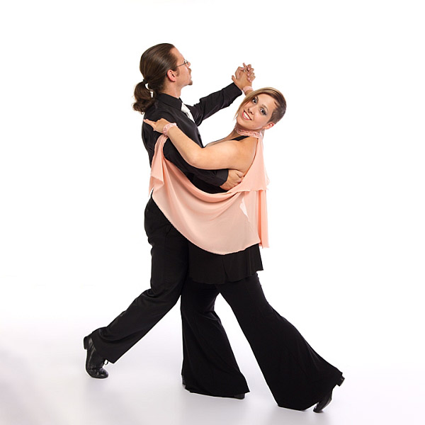 Párové společenské tance: mírně pokročilí