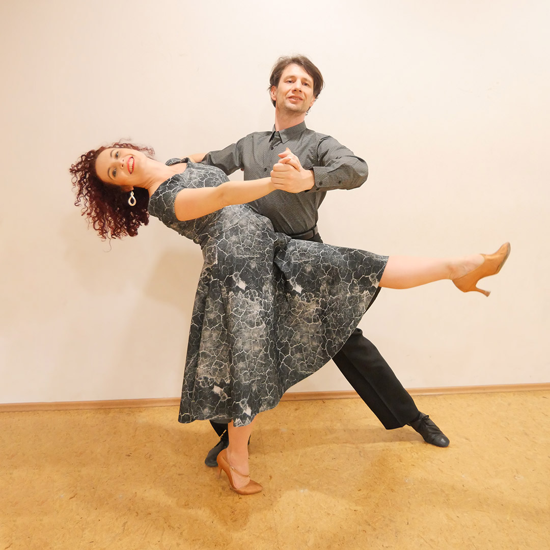 Párové společenské tance: začátečníci a výše