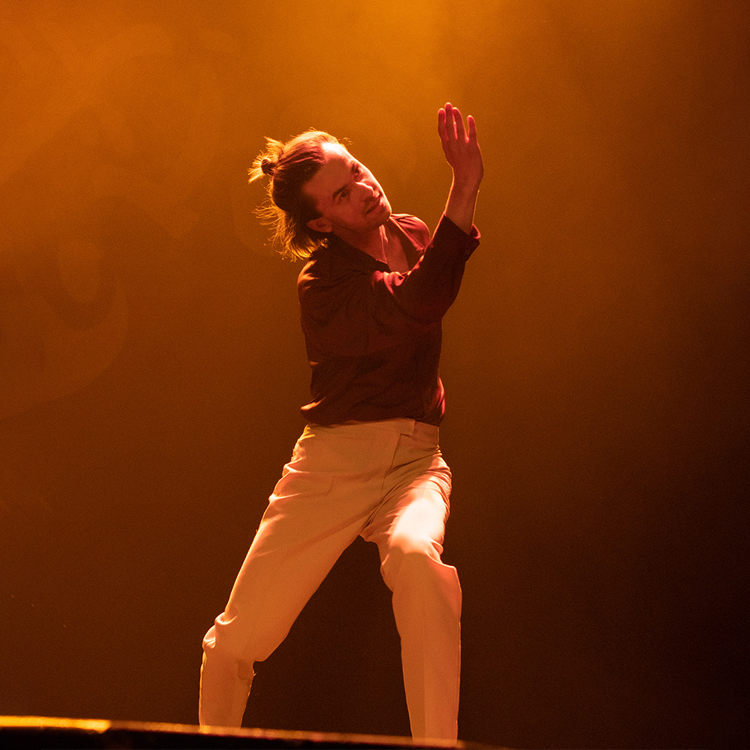 Contemporary Flow